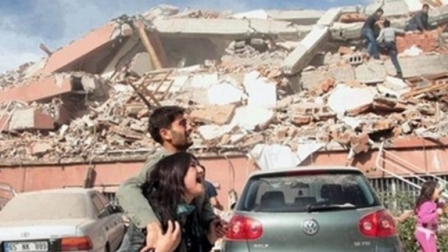 En 1999, un violent séisme en Turque a provoqué la mort de plus de 17 000 personnes.
