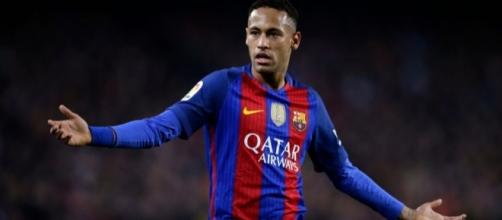 L'attaccante brasiliano Neymar, vicinissimo a lasciare il Barcellona per il Paris Saint-Germain