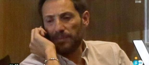 ¡Antonio David rompe a llorar de manera desconsolada! ¡Antonio David rompe a llorar de manera desconsolada!
