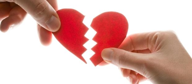 Como identificar o fim de um relacionamento Como identificar o fim de um relacionamento