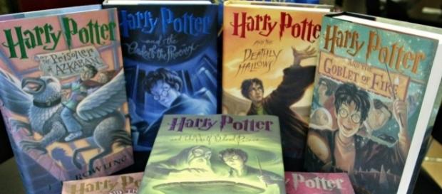Due nuovi libri sul mondo di Harry Potter verranno pubblicati a Ottobre 2017 Due nuovi libri sul mondo di Harry Potter verranno pubblicati a Ottobre 2017