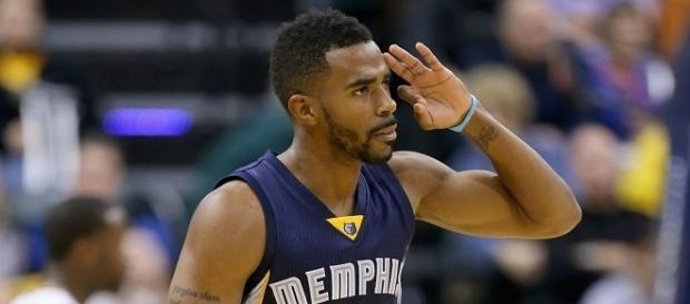 Mike Conley joga atualmente nos Grizzlies Mike Conley joga atualmente nos Grizzlies