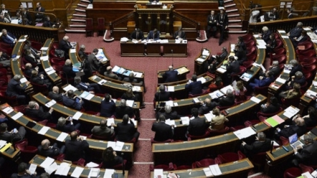 Sénatoriales: la République en marche dévoile ses premiers candidats