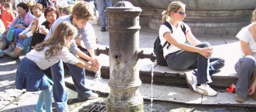 La città di Roma è rimasta a secco: da venerdì turni di rifornimento