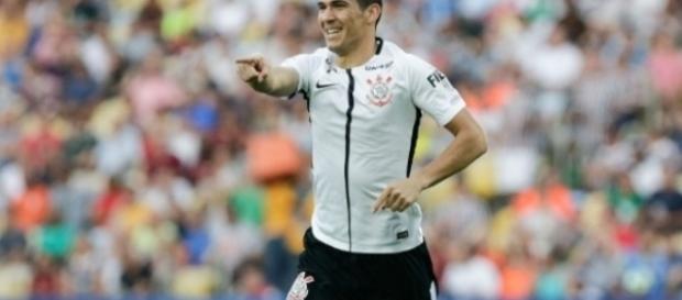 Balbuena comemora gol contra o Fluminense, seu sexto com a camisa alvinegra. (Foto por: Rudy Trindade/Framephoto/Gazeta Press) Balbuena comemora gol contra o Fluminense, seu sexto com a camisa alvinegra. (Foto por: Rudy Trindade/Framephoto/Gazeta Press)