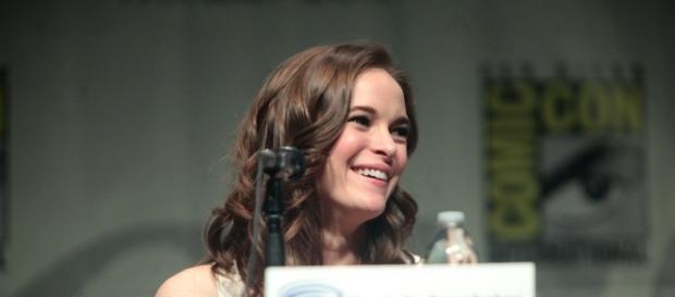 Danielle Panabaker at Wondercon 2015 - https://commons.wikimedia.org/wiki/File:Danielle_Panabaker_(17061983675).jpg Danielle Panabaker at Wondercon 2015 - https://commons.wikimedia.org/wiki/File:Danielle_Panabaker_(17061983675).jpg