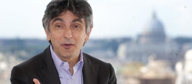 Terribile lutto per Vincenzo Salemme, la notizia poco fa su ... - leggo.it Terribile lutto per Vincenzo Salemme, la notizia poco fa su ... - leggo.it