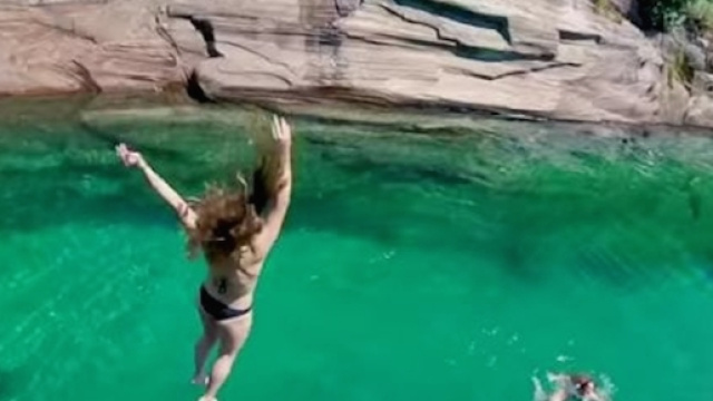 Le acque delle Maldive di Milano