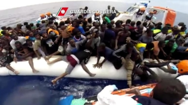 Migranti che arrivano sulle nostre coste