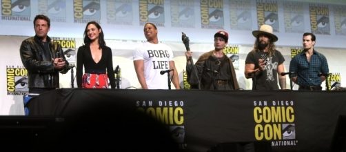 The 'Justice League' cast at the 2016 San Diego Comic-Con International via Gage Skidmore