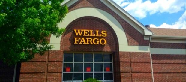 Sensitive data of Wells Fargo customers has leaked/Photo via Mike Mozart, Flickr Sensitive data of Wells Fargo customers has leaked/Photo via Mike Mozart, Flickr
