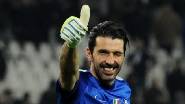 Gianluigi Buffon, vent'anni di Serie A