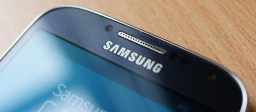 Samsung My Knox app error is causing handsets to lose data / Photo via Karlis Dambrans, Flickr