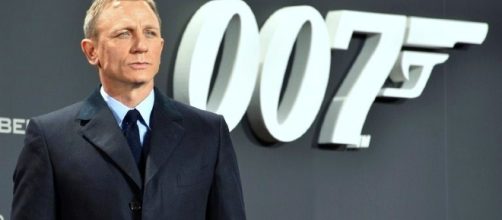 Daniel Craig will reportedly reprise his role in the upcoming 'Bond 25' film/Photo via GlynLowe, Wikimedia Commons