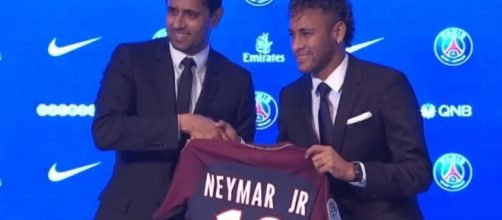 La conférence de Neymar au Parc des Princes