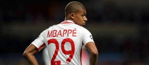 Monaco réagit aux rumeurs autour de Kylian Mbappé - francetvinfo.fr