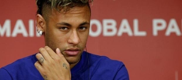 al Barcelona se le acaban los recursos para retener a Neymar al Barcelona se le acaban los recursos para retener a Neymar