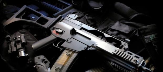 An armed suspect is hiding in Pisgah National Park/Photo via skyandsea876, Flickr An armed suspect is hiding in Pisgah National Park/Photo via skyandsea876, Flickr