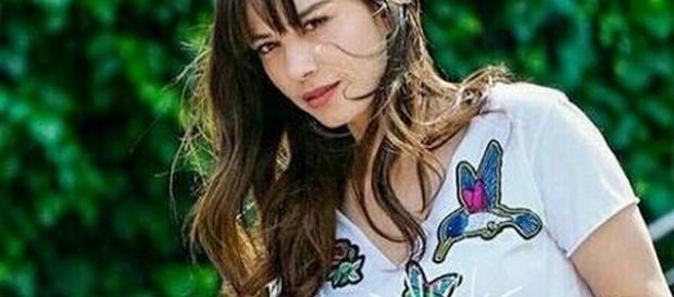 Ozge Gurel parla della sua storia d’amore con Serkan Cayoglu Ozge Gurel parla della sua storia d’amore con Serkan Cayoglu