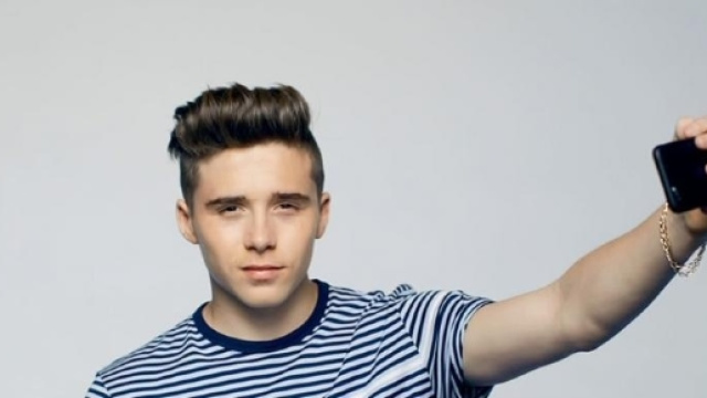 Brooklyn Beckham, en couple, découvez sa nouvelle petite amie!