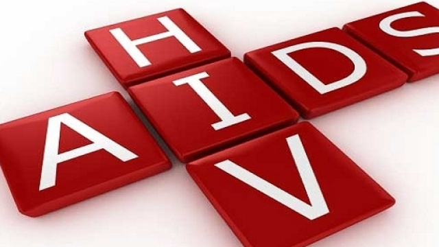 Contagio Hiv, una donna a Roma viene colpita da una siringa