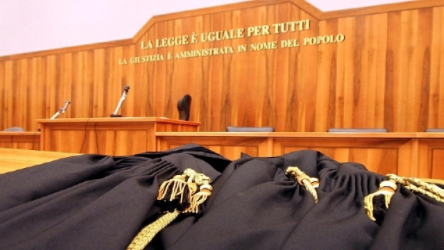 La Cassazione stabilisce nuovi termini per l'assegno di mantenimento