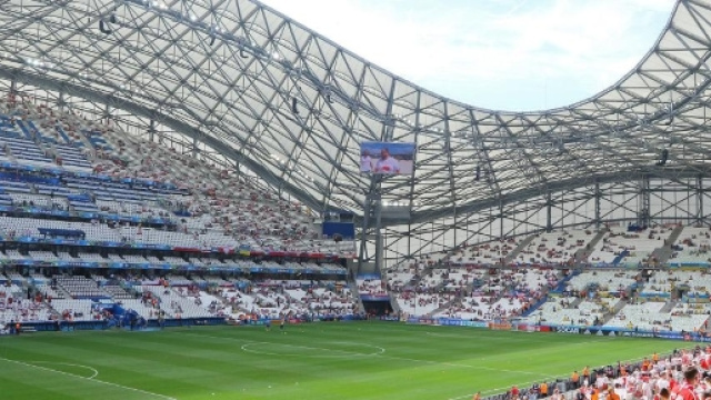 Mercato / PSG : les derni&egrave;res news contrast&eacute;es sur Rakitic et Sanchez - infomercato.fr