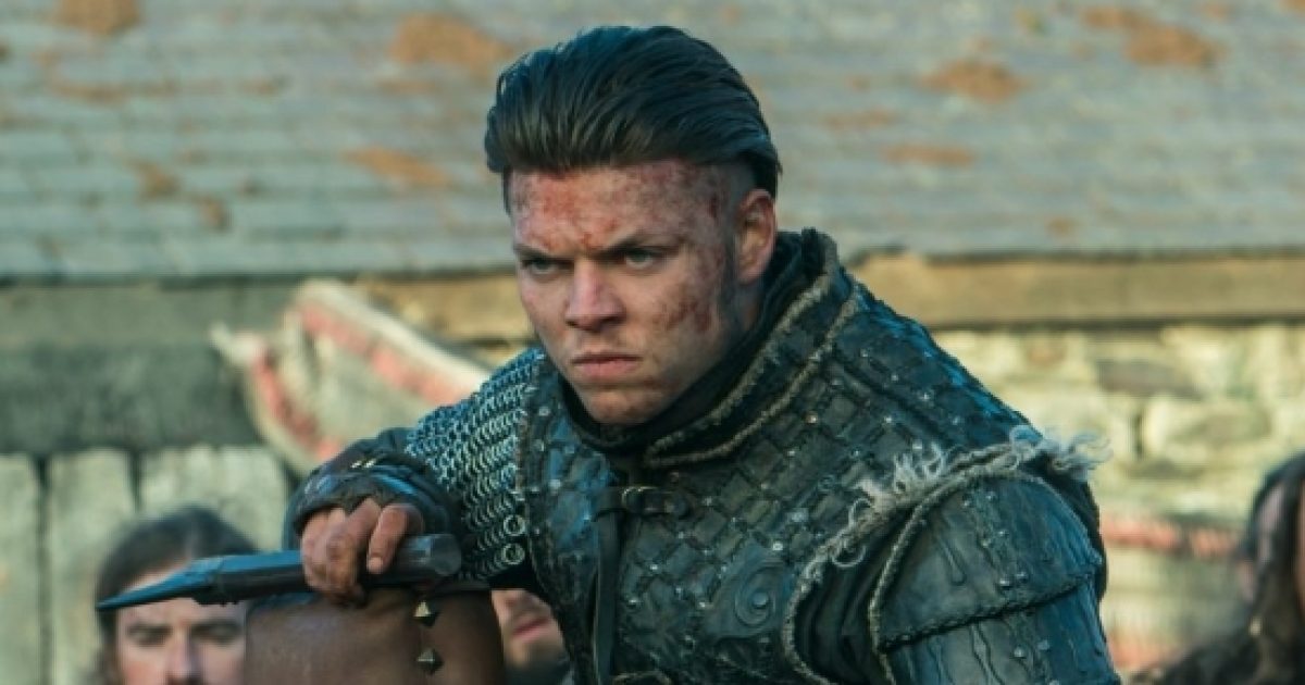 Alex Høgh Andersen as Ivar the Boneless in Vikings S05E07