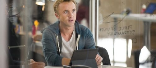 Flash : Tom Felton écarté de la série - The Flash - ign.com