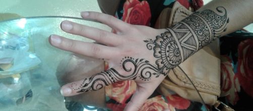 Henna tattoo from a local Henna Shoppe - Lauren Butler's photos - own work