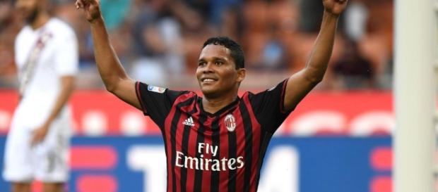 Carlos Baccca à l'AC Milan en 2017 Carlos Baccca à l'AC Milan en 2017
