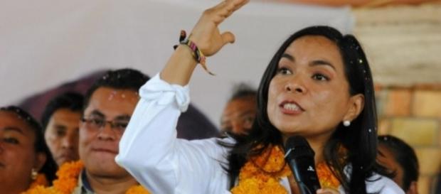 La izquierda progresista del PRD se derrumba antes de iniciar los comicios de las Elecciones 2018 (foto:animalpolitico) La izquierda progresista del PRD se derrumba antes de iniciar los comicios de las Elecciones 2018 (foto:animalpolitico)