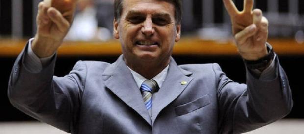 PSDC deve receber Bolsonaro em março PSDC deve receber Bolsonaro em março