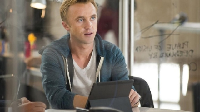 Flash : Tom Felton écarté de la série - The Flash - ign.com