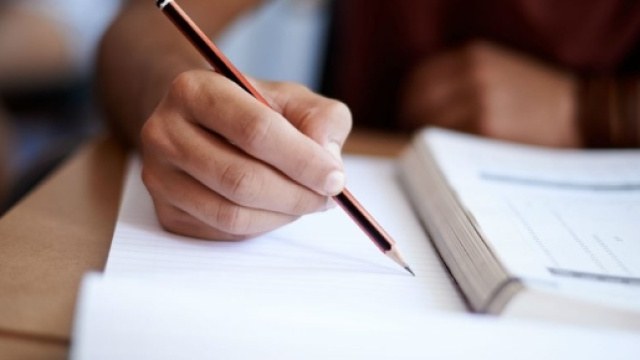 Libri scolastici, come evitare il salasso