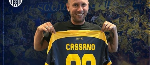 Clamoroso Cassano, decide di ritirarsi dopo aver firmato con il ... - toniiavarone.it