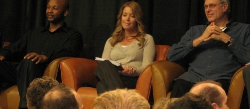 Jeanie Buss (middle) / photo by donielle via Flickr