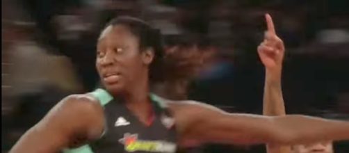 Tina Charles and the Liberty visit the Indiana Fever on Friday night. [Image via WNBA/YouTube]