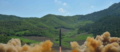 Un lancio di un missile nordcoreano (foto KCNA)