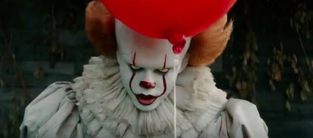 IT, il nuovo terrificante trailer dove il clown mostra finalmente ... - bitchyf.it IT, il nuovo terrificante trailer dove il clown mostra finalmente ... - bitchyf.it