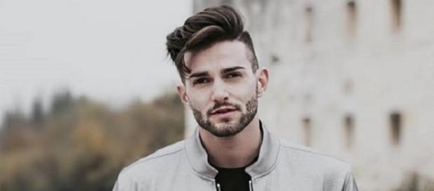 Uomini e Donne: Andrea Melchiorre ha una nuova fiamma? Uomini e Donne: Andrea Melchiorre ha una nuova fiamma?