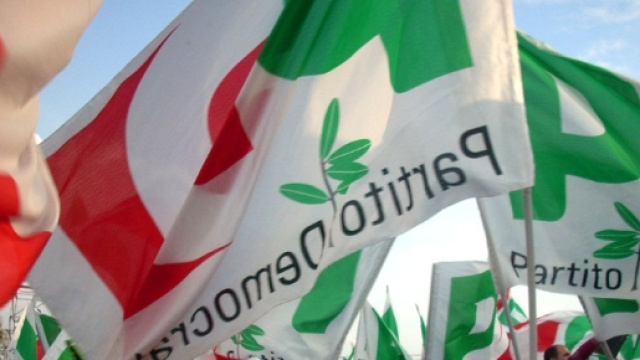 Bandiere del PD: tre deputati aggrediti vicino Montecitorio