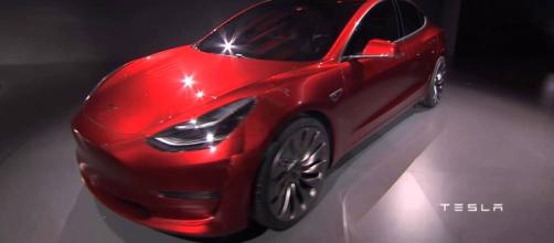 Tesla Model 3 / Photo via YouTube.com