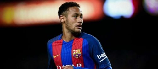 Neymar aurait annoncé son arrivée aux brésiliens de Paris ... - les-transferts.com