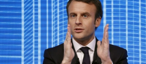 Macron allège le code du travail pour mieux flexibiliser le marché du travail.