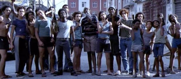 Cine y Arquitectura: "Ciudad De Dios" | Plataforma Arquitectura - plataformaarquitectura.cl Cine y Arquitectura: "Ciudad De Dios" | Plataforma Arquitectura - plataformaarquitectura.cl