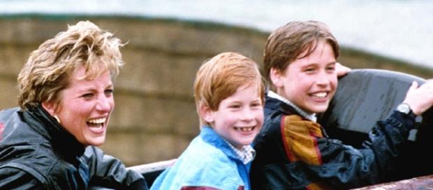 Lady Diana : ses émouvants derniers cadeaux à Harry et William ... - telestar.fr Lady Diana : ses émouvants derniers cadeaux à Harry et William ... - telestar.fr