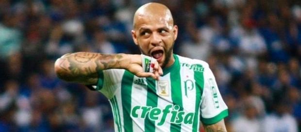 O jogador foi muito polêmico em fases iniciais da Libertadores O jogador foi muito polêmico em fases iniciais da Libertadores