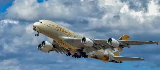 Passengers on Etihad bound for the U.S. can now bring their laptops. Photo via Etihad, Facebook. Passengers on Etihad bound for the U.S. can now bring their laptops. Photo via Etihad, Facebook.