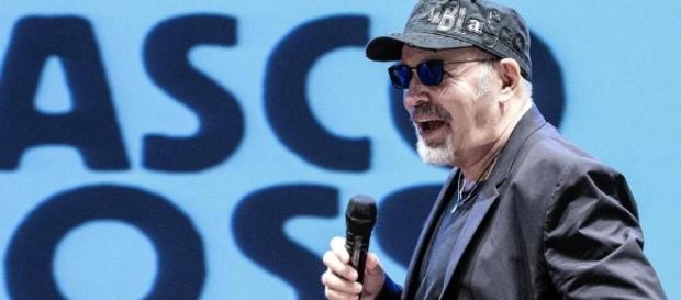 Vasco Rossi rompe con Live Nation per le truffe sui biglietti dei ... - lastampa.it Vasco Rossi rompe con Live Nation per le truffe sui biglietti dei ... - lastampa.it